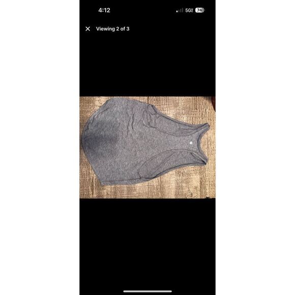 Lululemon muscle tank - Picture 4 of 5